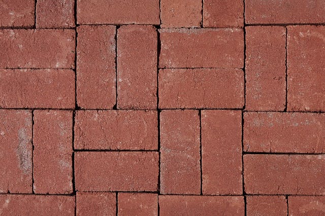 Rosewood Clear Pavers | Red Bricks