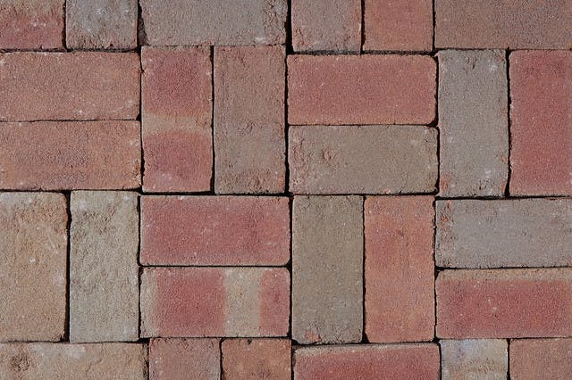 Belcrest 550 Pavers | Red Bricks