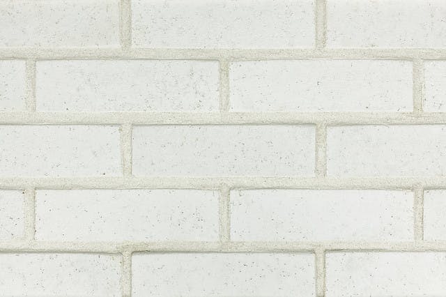 Glacier White Velour | White Bricks
